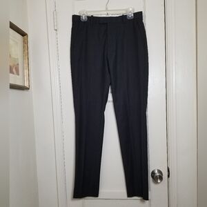 H & M 32R black slim fit flat front pants 32 inseam
